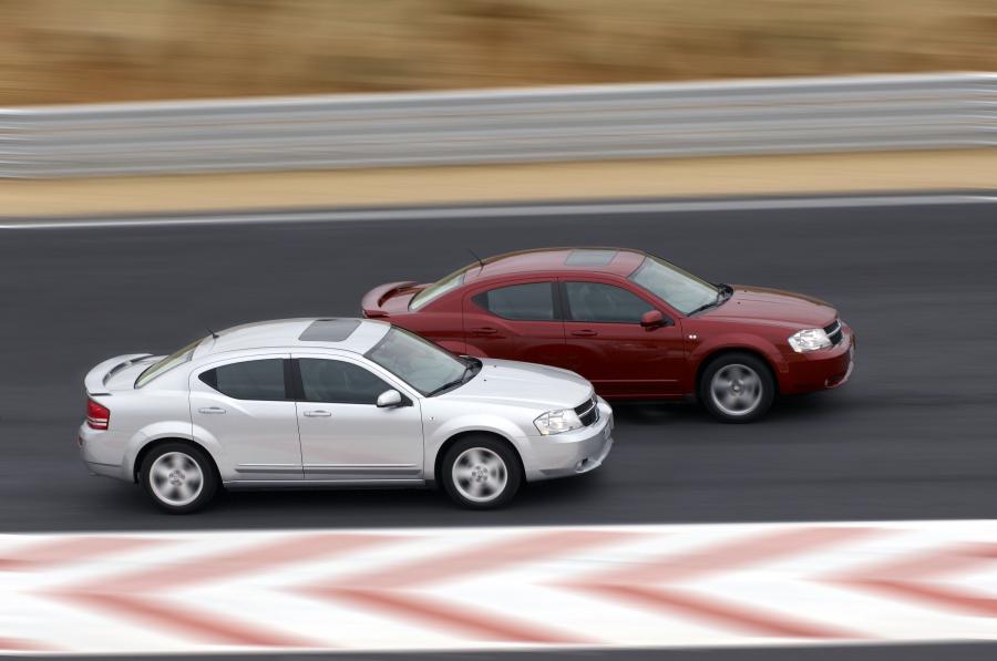  Dodge Avenger 2008 года  (фото 28 из 86)